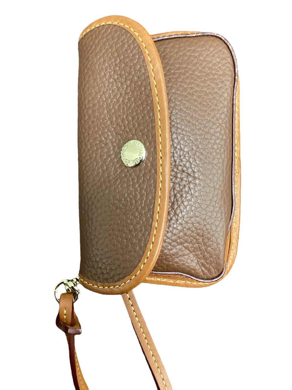 NWOT Dooney & Bourke Wristlet Women’s 1Size Pebbled Leather SignatureRedInterior